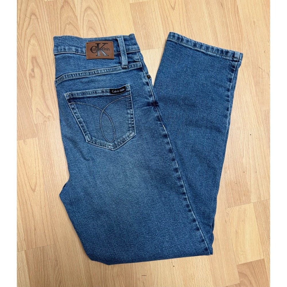 Calvin Klein High Waisted Straight Leg Jeans Blue Mom Jeans Sz 4 EUC Classic